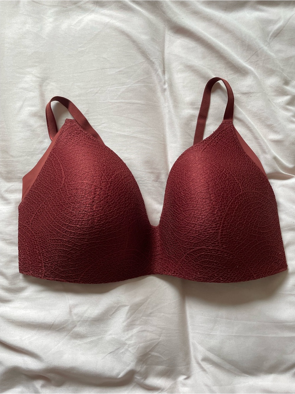 knix Seamless Molded Bra in Rusty Wine